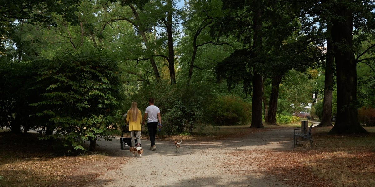 Park Grabiszyński ma blisko 48 ha i składa się z dwóch głównych części