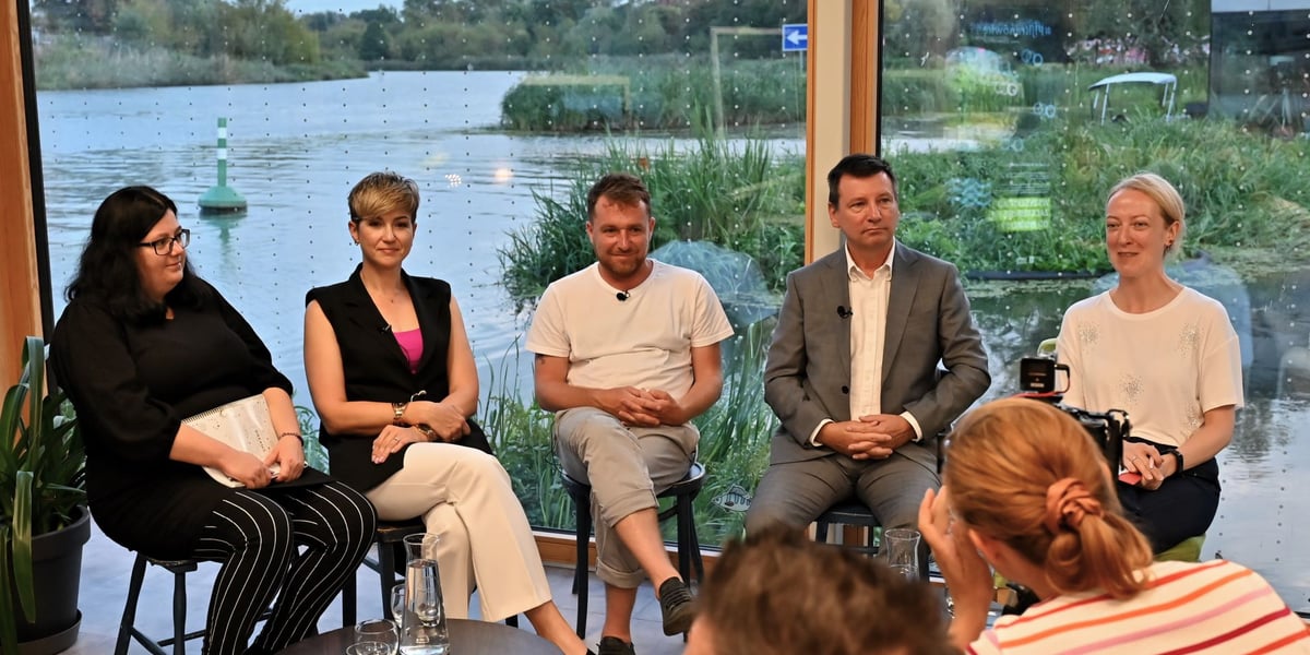 Debata o nurtujących wyzwaniach dla ludzkości. Wodne horyzonty.