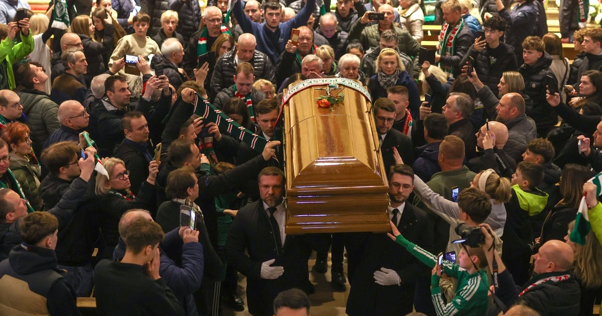 Pożegnanie trenera Jacka Magiery we Wrocławiu: Tłumy Wrocławian oddały mu hołd