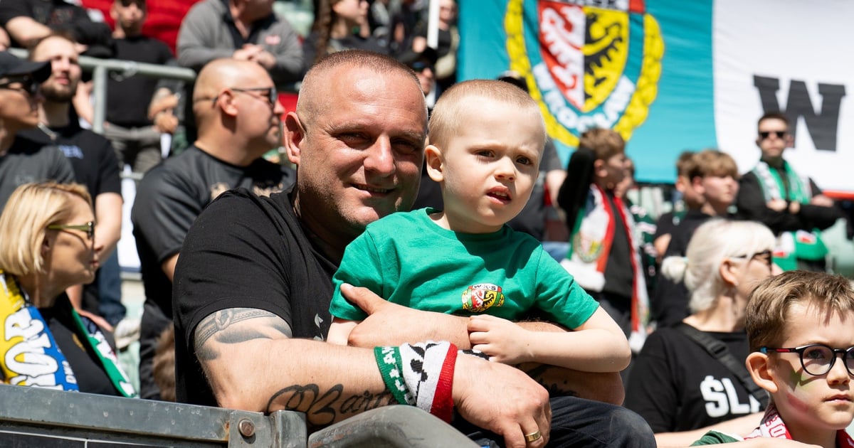 Śląsk Wrocław zremisował ze Zniczem Pruszków. Znajdźcie się na zdjęciach kibiców!