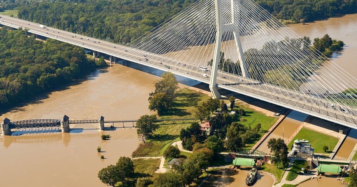 Czy jesteśmy odporni na kryzysy? Debata w Klubie Pod Kolumnami