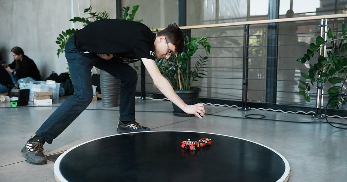 Na Politechnice trwa Robotic Arena – czyli wielka rywalizacja robotów