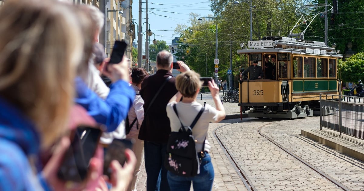 Kierunek majówka! Zabytkowe tramwaje wyjechały na ulice Wrocławia