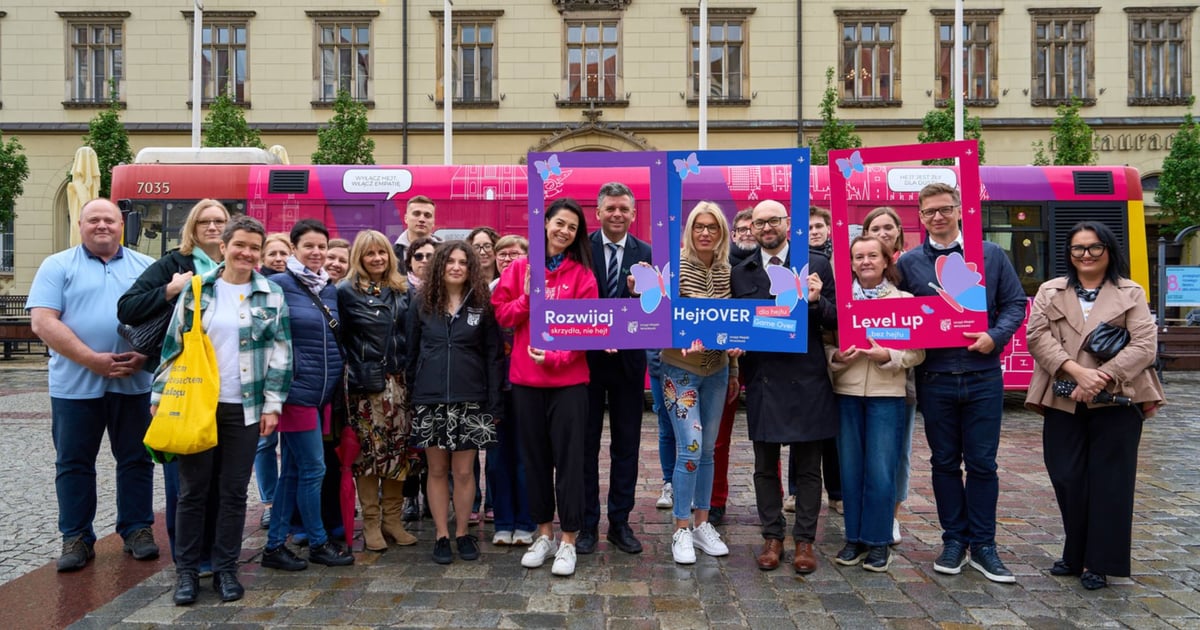 Rusza kampania #HejtOVER we wrocławskich podstawówkach. Będzie Autobus Wsparcia
