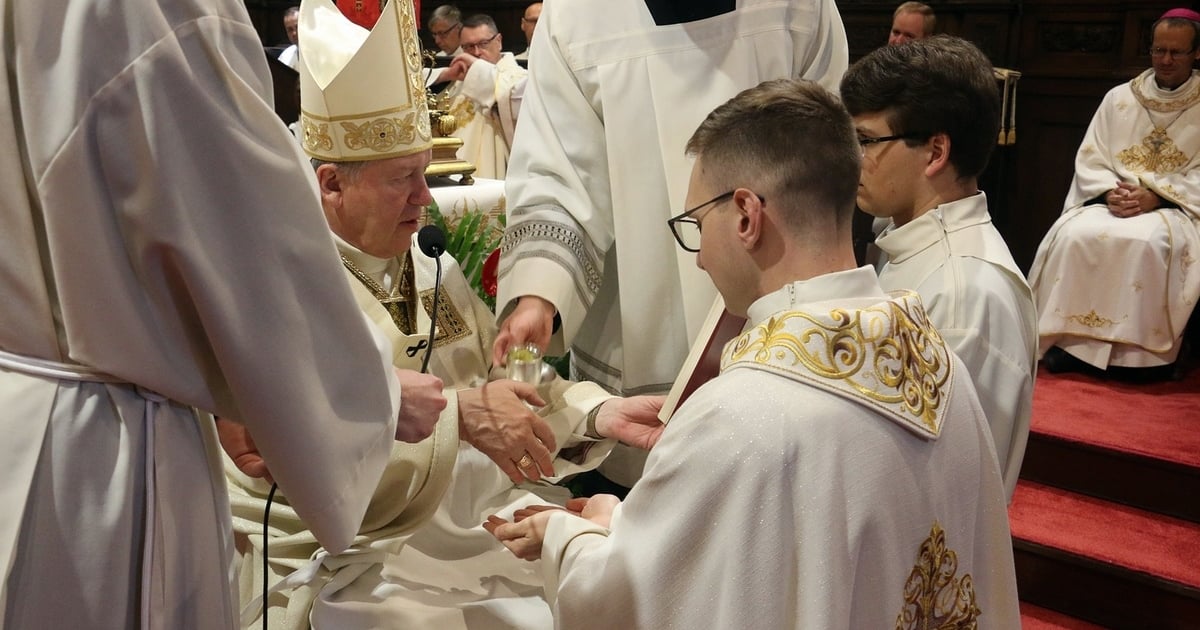 Po rocznej przerwie, święcenia kapłańskie w katedrze we Wrocławiu