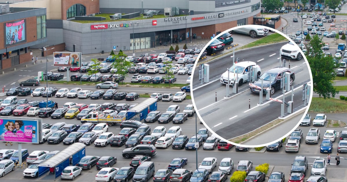 Pierwszy dzień płatnego parkingu przy Magnolii. Zobacz zdjęcia z drona