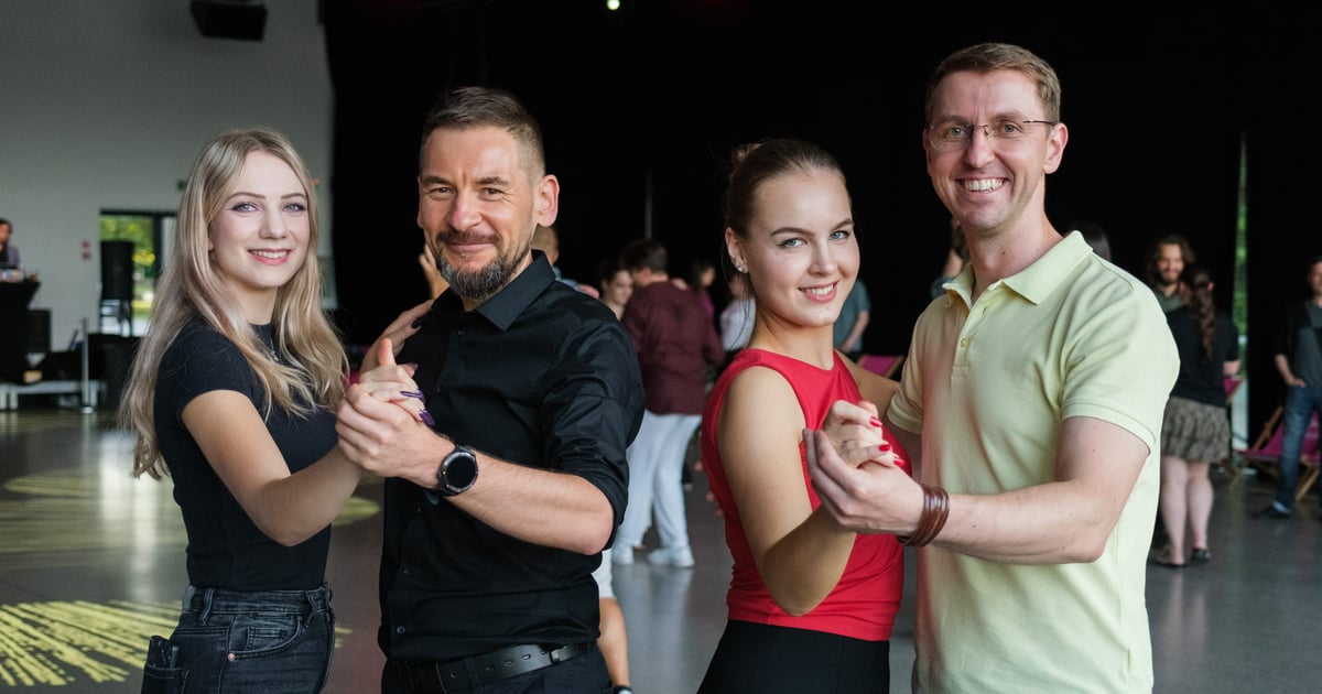 Lato na Pergoli: zdjęcia z pierwszej piątkowej Salsoteki