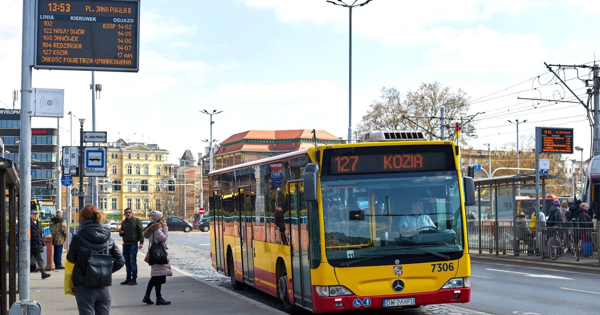 Mały remont – wielka zmiana dla pasażerów MPK na pl. Jana Pawła II