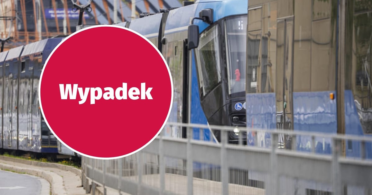 Wypadek na Olszewskiego. Zderzenie samochodu z tramwajem