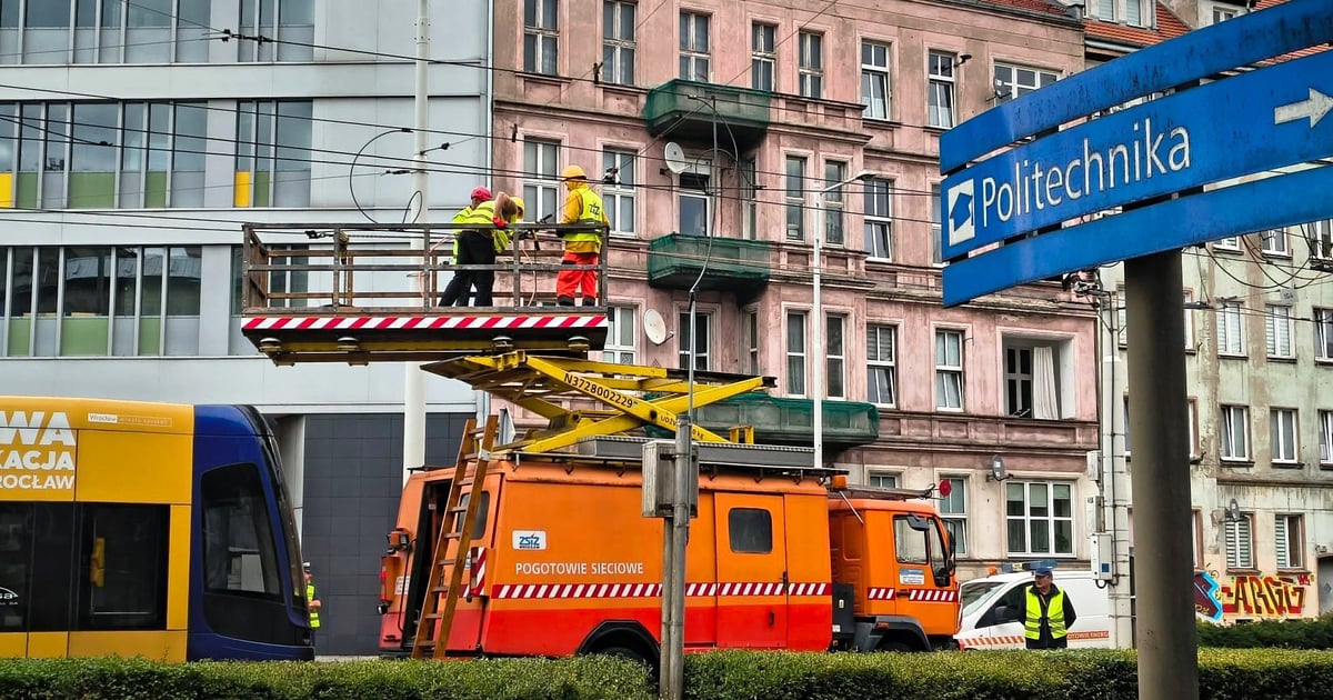 Awaria na Curie-Skłodowskiej. Osiem tramwajów jeździło objazdami