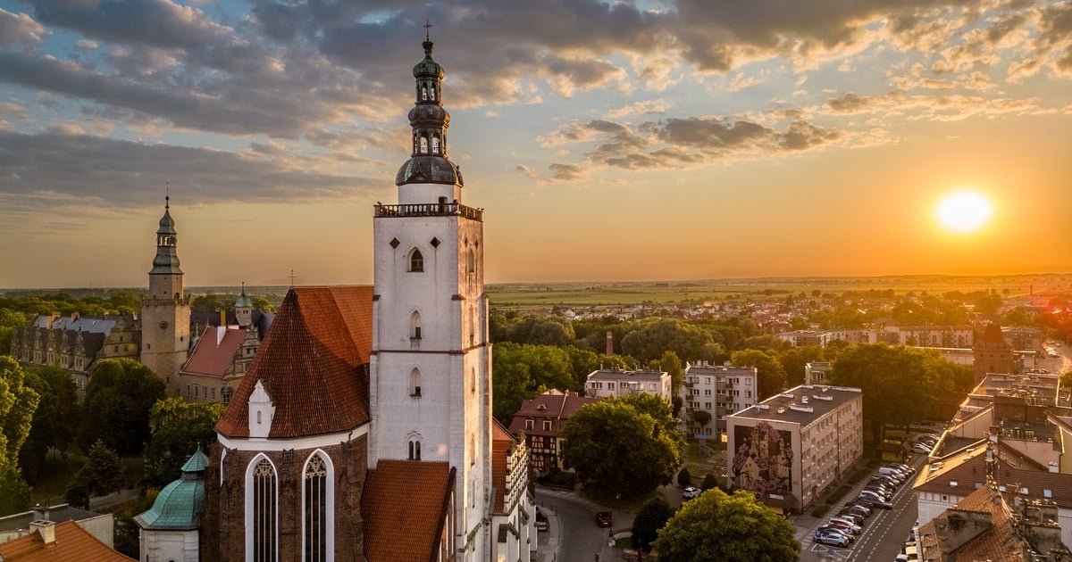 Perły Aglomeracji Wrocławskiej: Oleśnica - miasto wielu wież