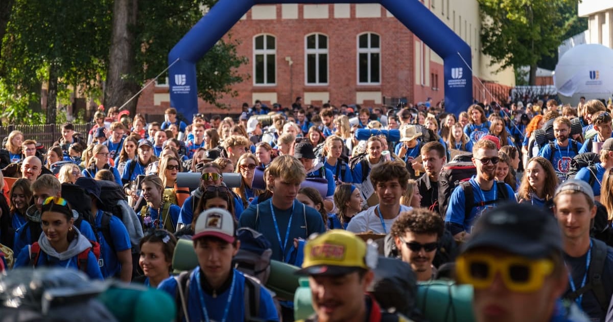Studencki wyścig autostopem z Wrocławia do Calabrii | ZDJĘCIA