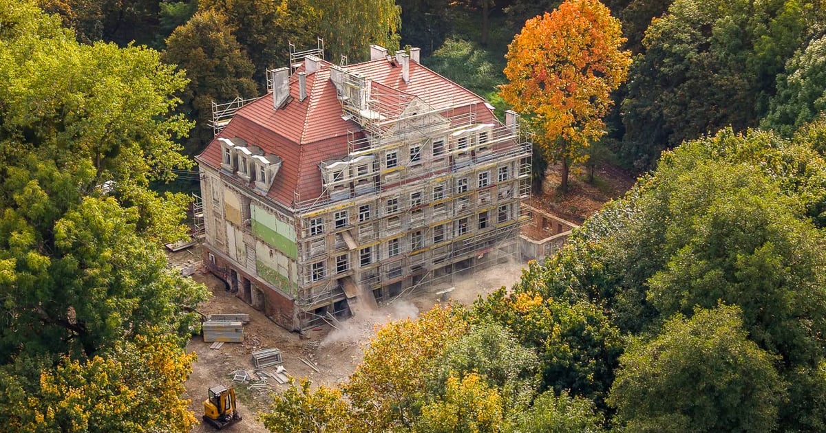 Barokowy pałac niedaleko Wrocławia wypięknieje