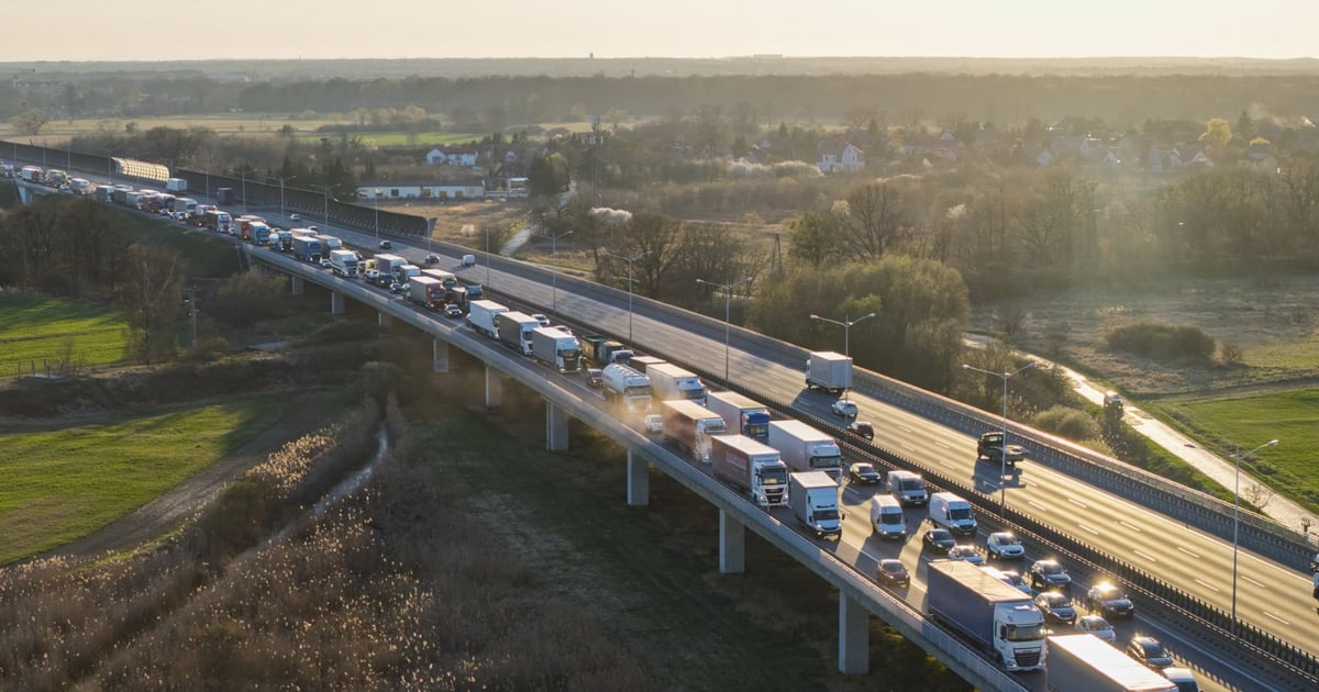 Prace na AOW w rejonie węzła Psie Pole. Utrudnienia do końca miesiąca