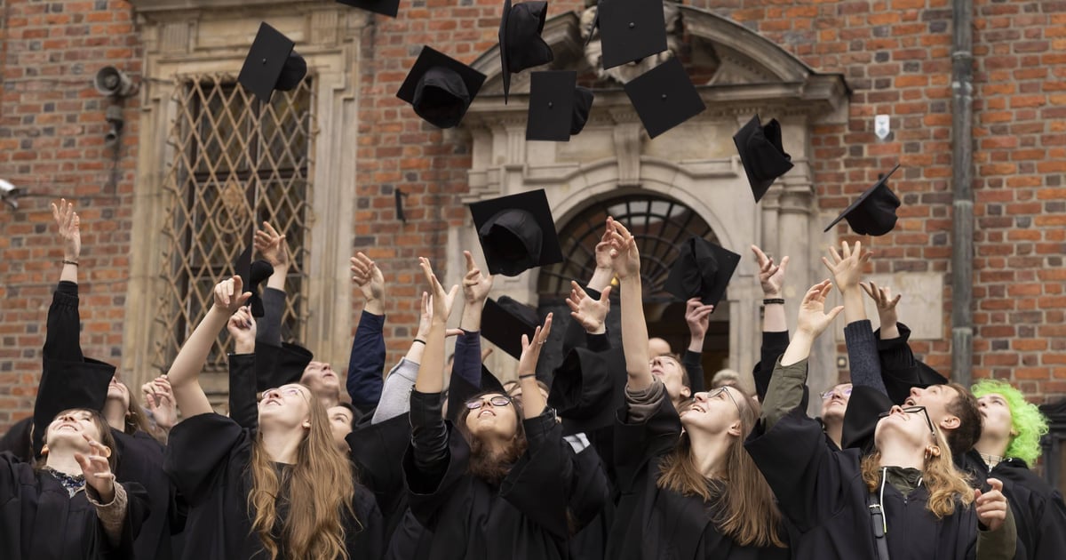 Miasto Wrocław ma stypendia dla zdolnych studentów. Trwa nabór