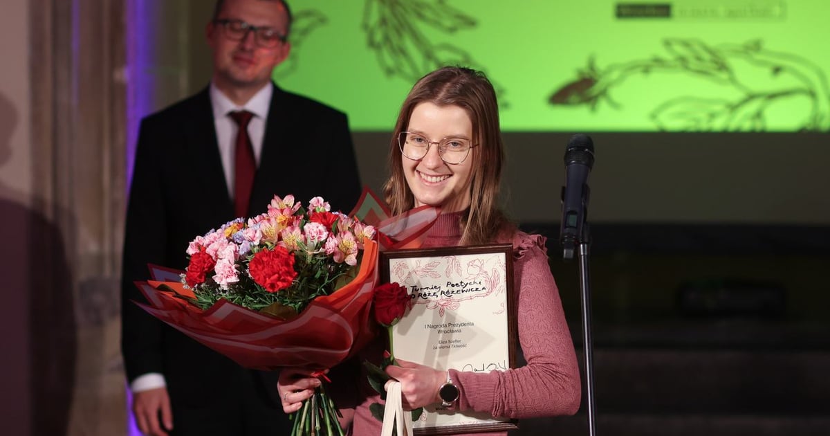 Turniej Poetycki „O Różę Różewicza” rozstrzygnięty! [ZDJĘCIA]