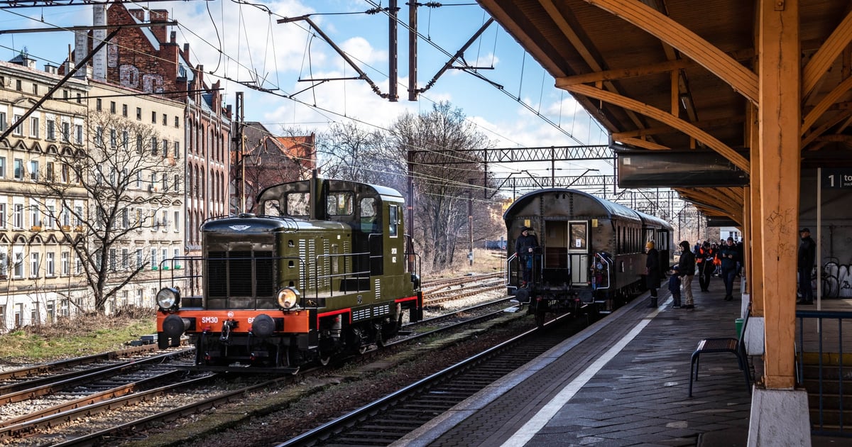 Poci g Retro 2023 Wyrusz W Wyj tkow Podr Zabytkowym Sk adem Po Wro poci-g-retro-2023-wyrusz-w-wyj-tkow-podr-zabytkowym-sk-adem-po-wro