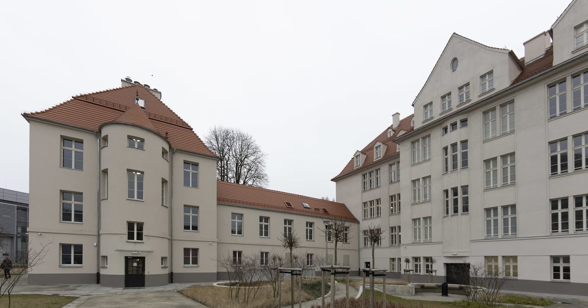 Prestiżowa nagroda za remont budowli Maxa Berga. Dawny szpital lśni ja ...