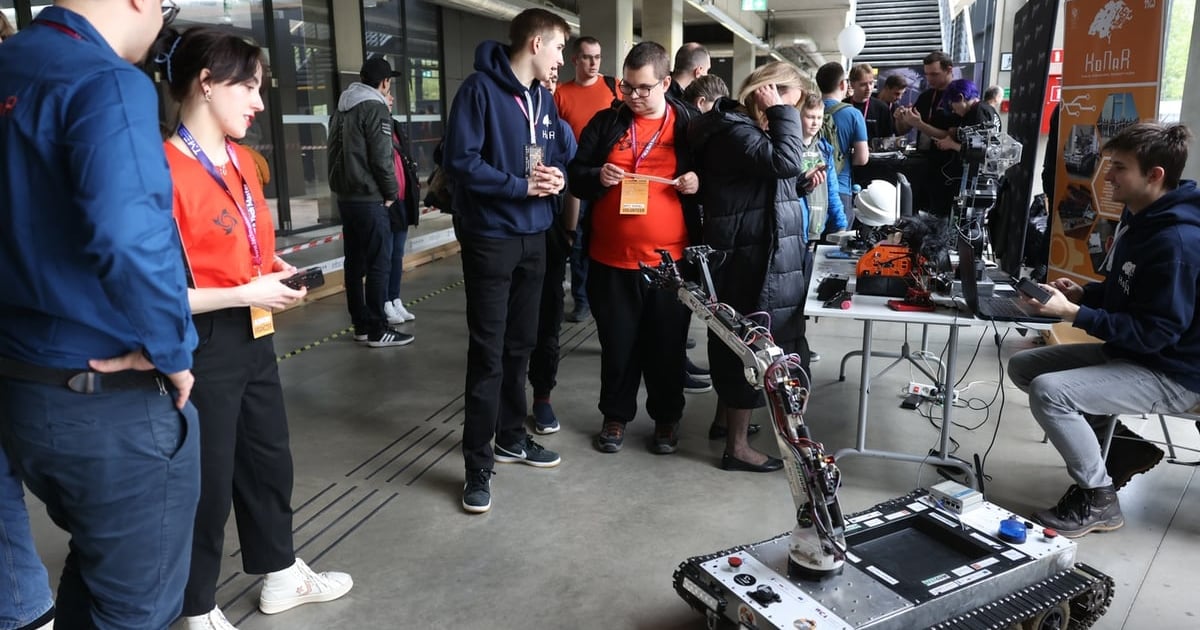 Walki w klatce, sumo, wyścigi. Dziś międzynarodowe zawody Robotic Arena!