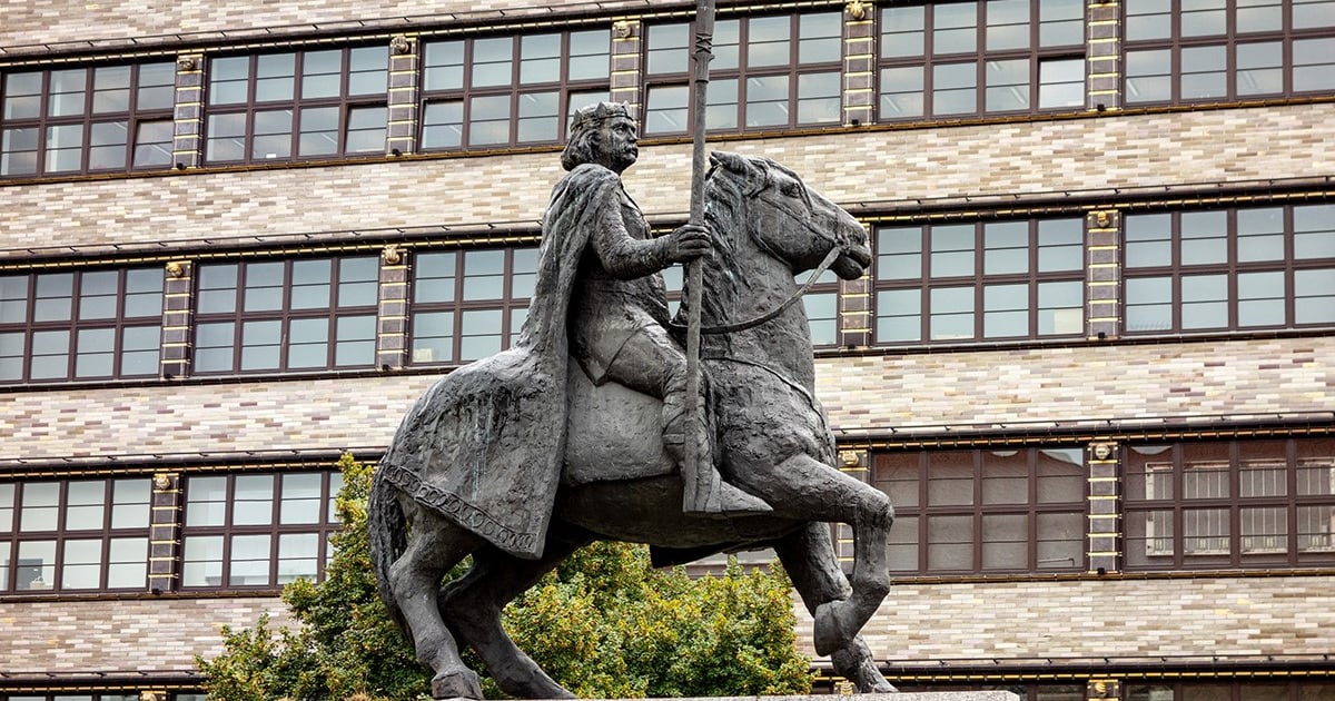 1000 lat od koronacji Chrobrego. Czy należał się mu pomnik we Wrocławiu?