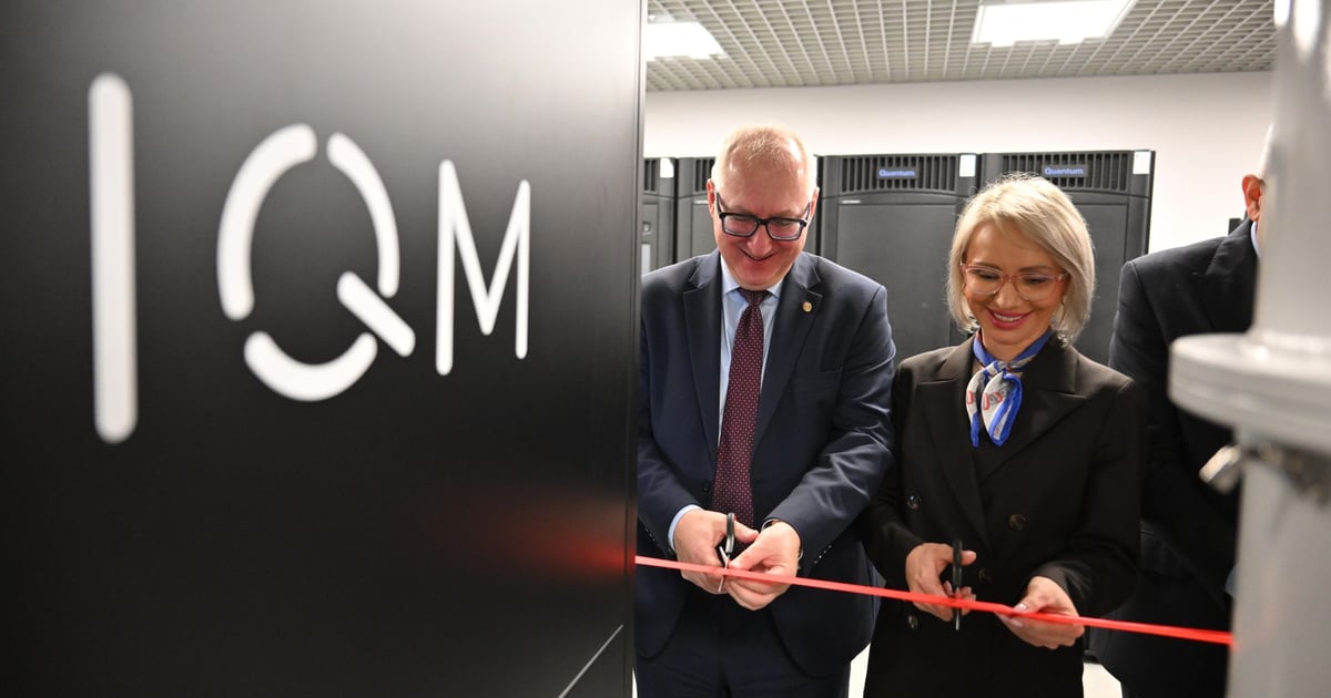 Politechnika Wrocławska ma pierwszy w Polsce (i nie tylko) komputer kwantowy! | ZDJĘCIA, FILM