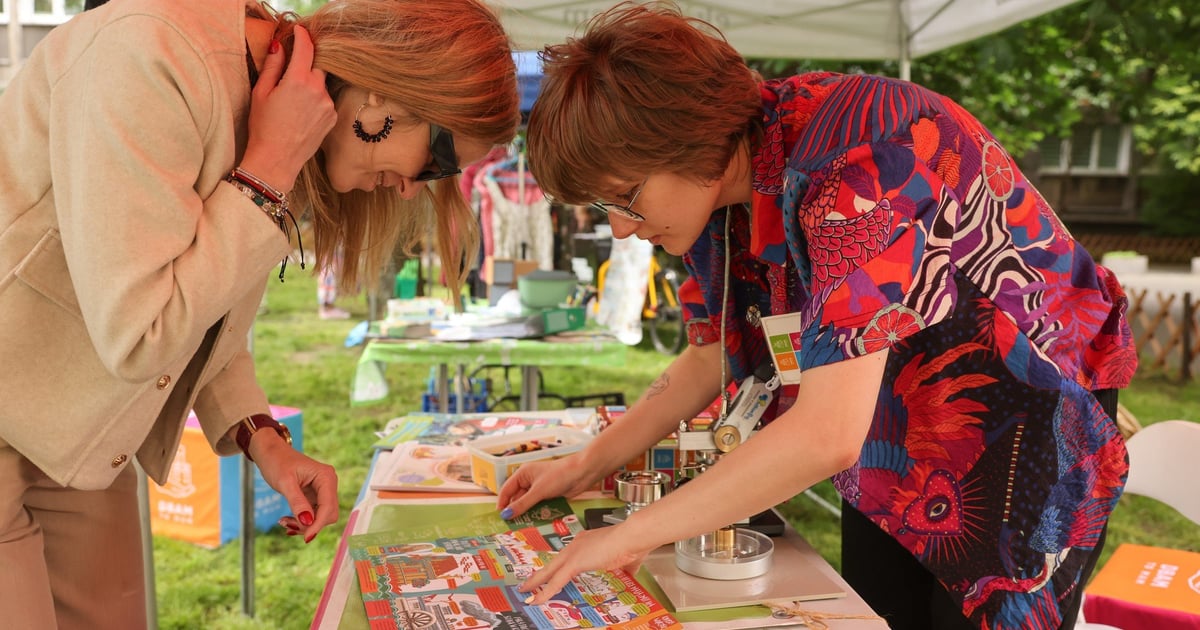 Zabawa, nauka i wymiana ubrań. Festyn "Dbam to mam" na Szczepinie