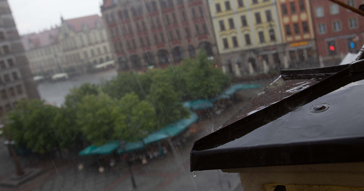 Ostrzeżenie przed burzami w sobotę. Alert RCB w całym kraju