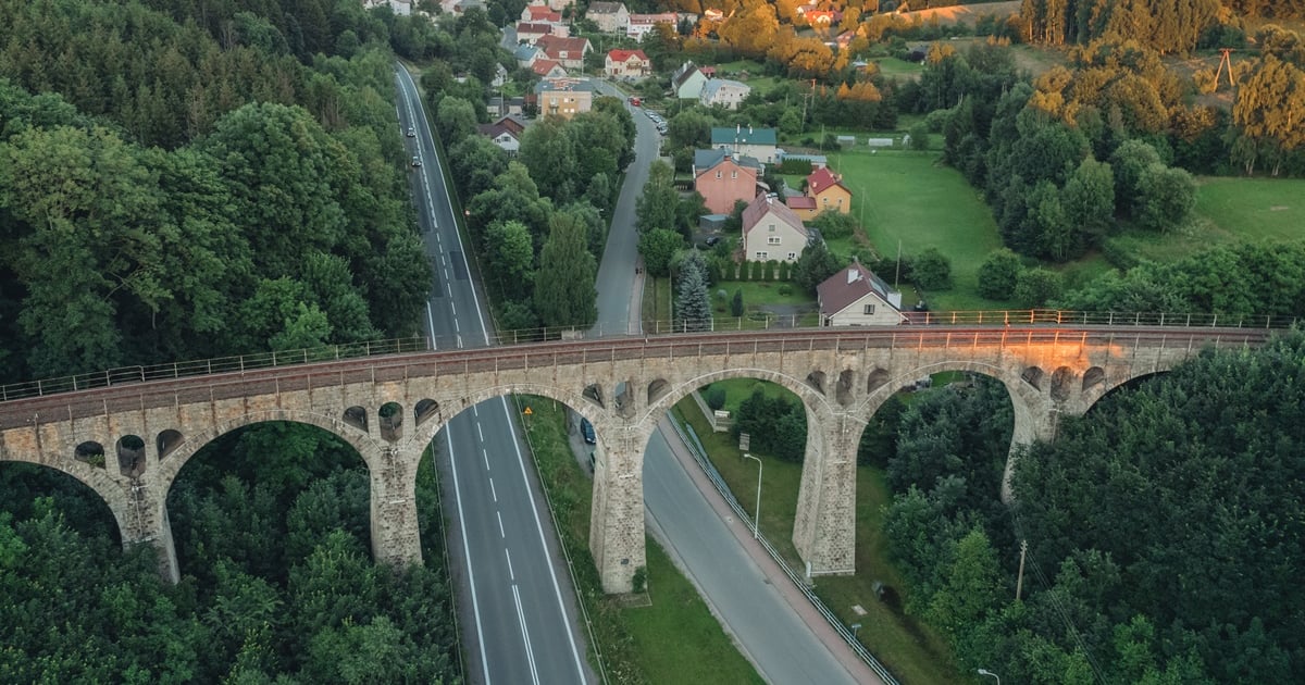 Akcja Pocztówka z Powodzi: Przyjedź, zwiedzaj, zjedz, przenocuj