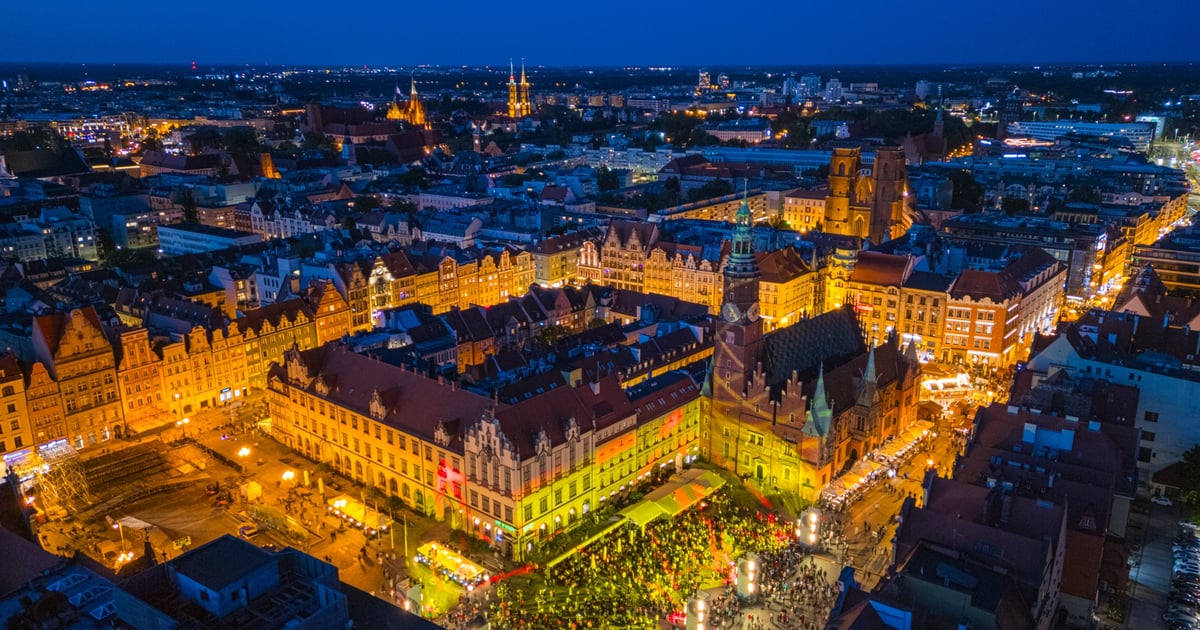 Ale pięknie! Iluminacje w Rynku, czyli historia Wrocławia malowana światłem