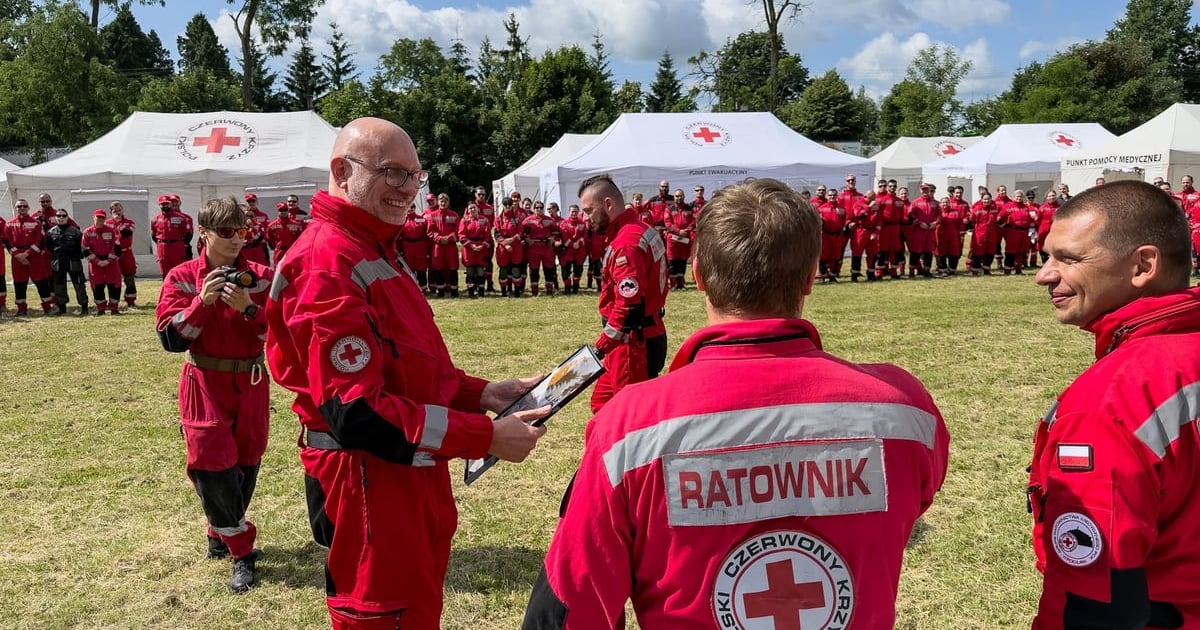 150 ratowników z kilku państw spotkało się na manewrach w Malczycach