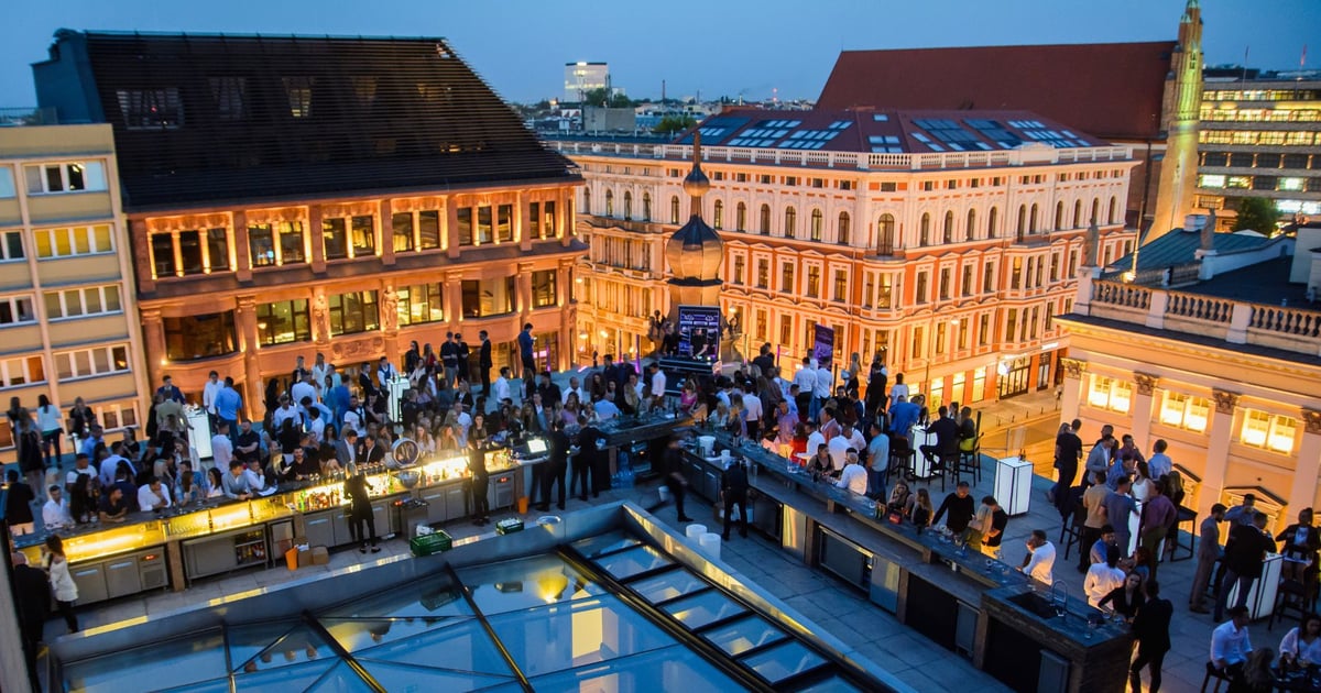 Klimatyczne miejscówki we Wrocławiu. Gdzie spędzić letni wieczór?