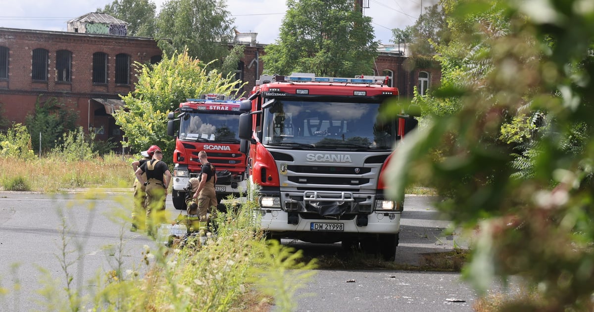 Pożar na Przedmieściu Oławskim! 12 zastępów straży w akcji
