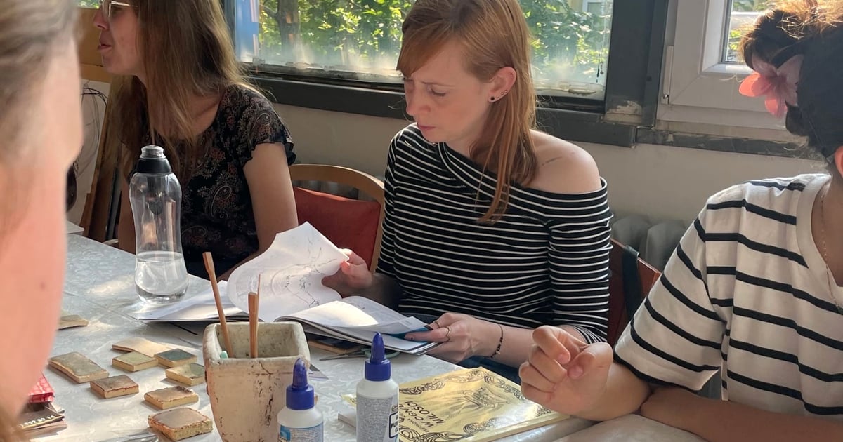 Będzie się działo! Lato z warsztatami w Pracowni Siostrzanej na Komandorskiej