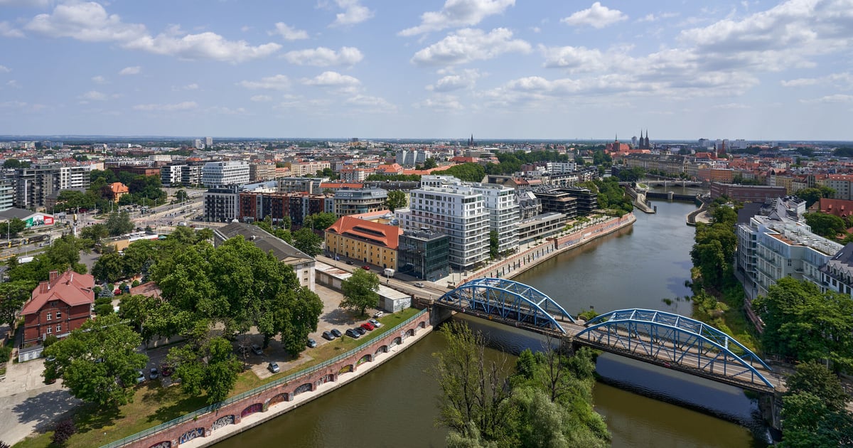 Do Wrocławia przeprowadzają się choćby z łódzkiego. Miasto przyciąga nowych mieszkańców