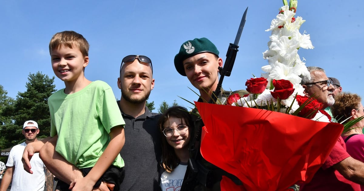 Wakacje, które zakończyły się przysięgą na sztandar 10 Brygady Łączności