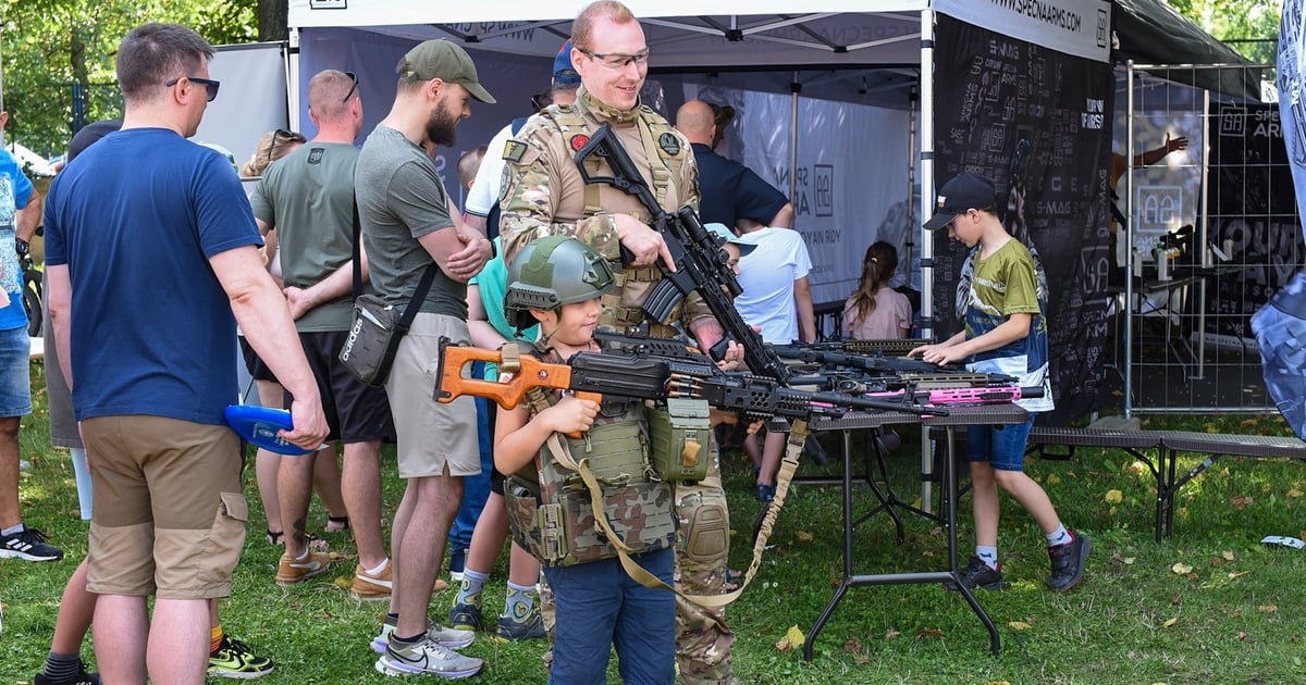 Piknik bezpieczeństwa przy Hali Stulecia zgromadził małych i dużych. Co tam się działo?
