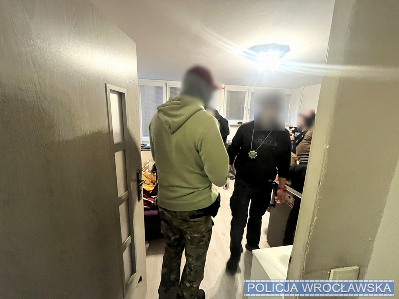 17-latek zatrzymany we Wrocławiu. Ma zarzuty o szpiegostwo