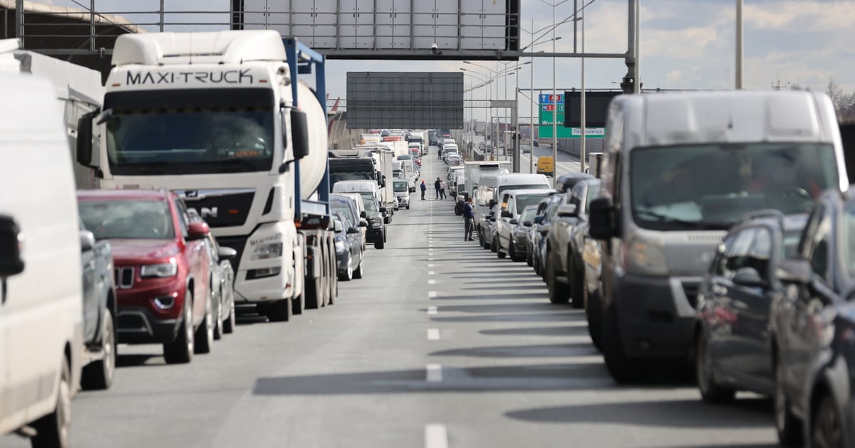 Autostrada A4 zablokowana. Pod Wrocławiem zderzyły się ciężarówki