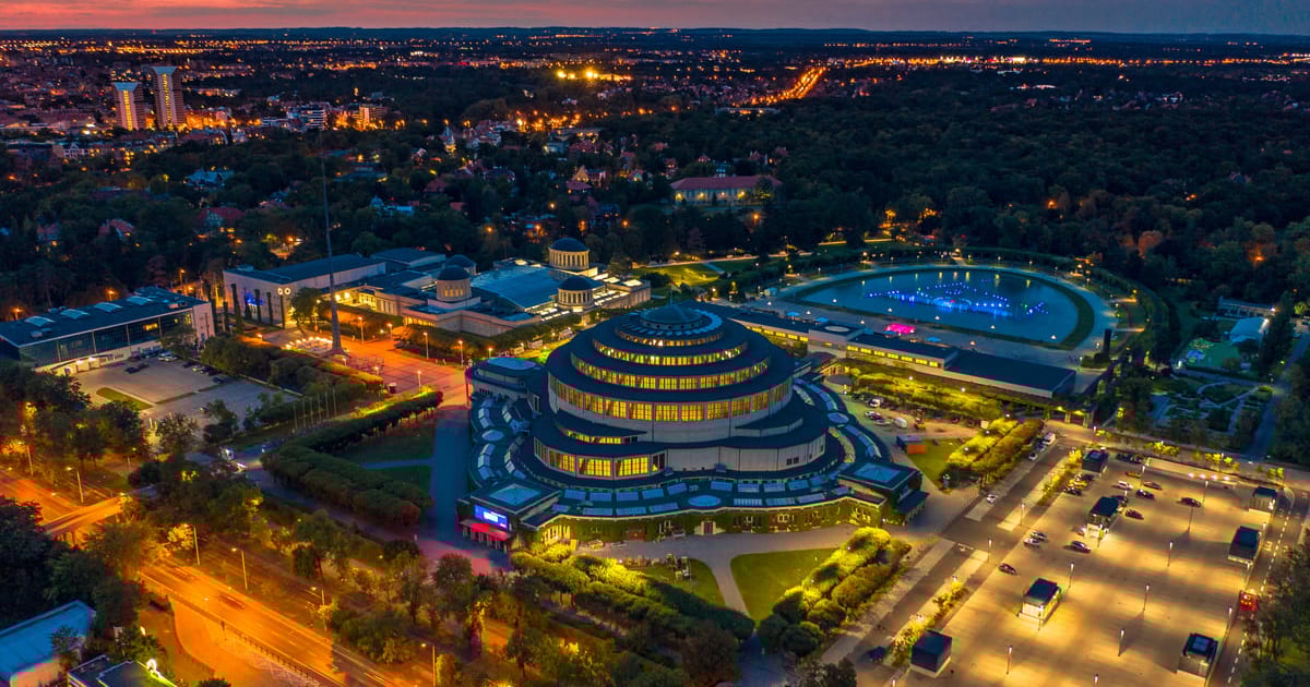 Wrocław popularnym kierunkiem na lato. Setki tysięcy odwiedzających w te wakacje