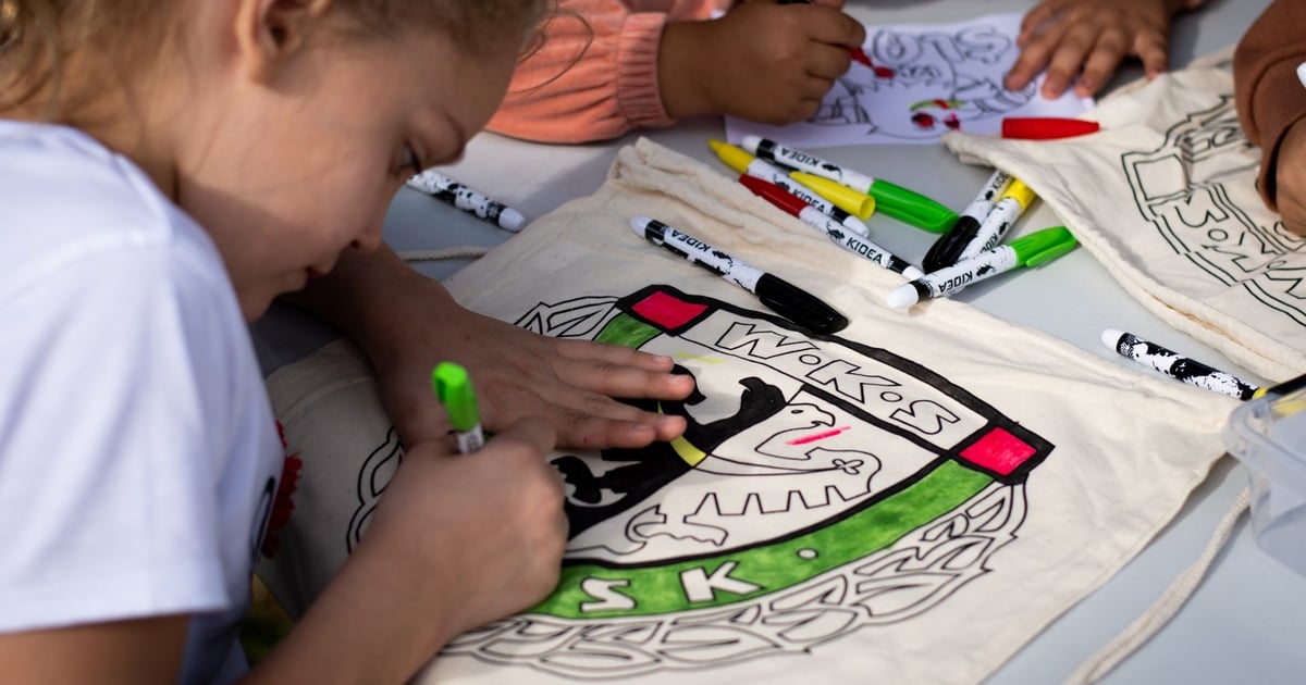 Fundacja WKS Śląsk Wrocław zaprasza dzieci do wspólnej zabawy