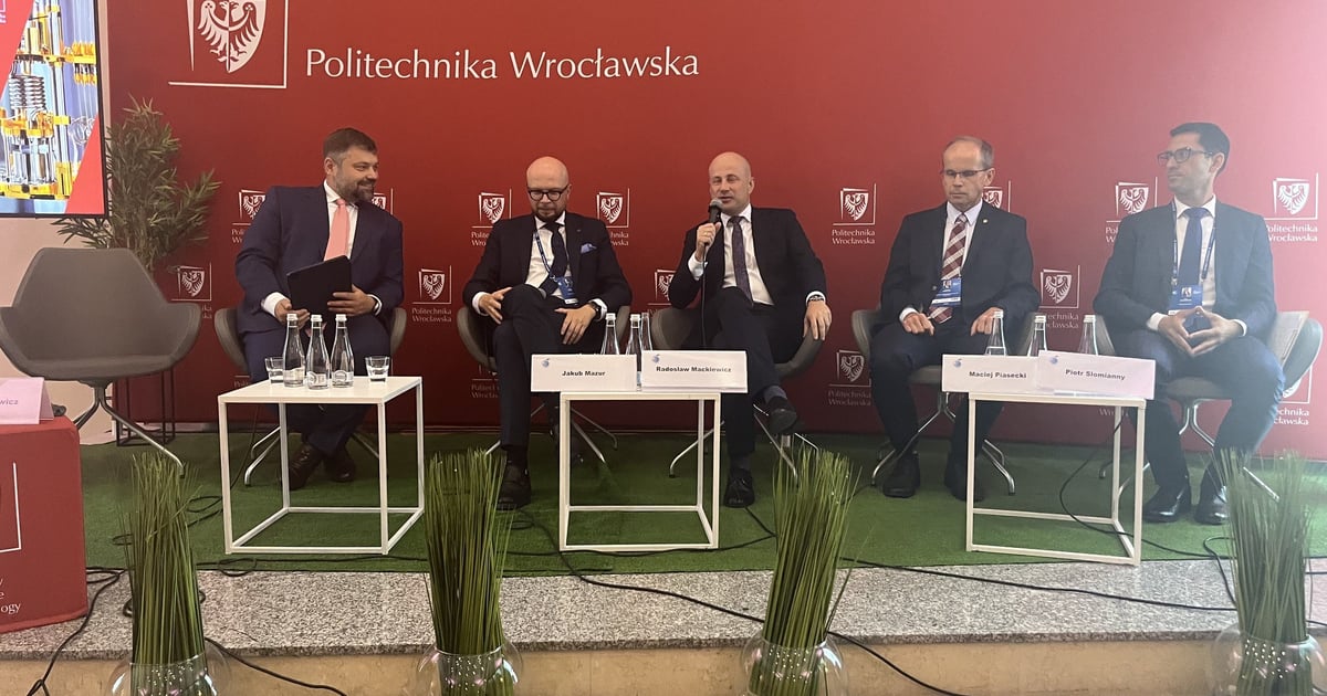 Susza, powódź i sztuczna inteligencja. MPWiK na Forum Ekonomicznym