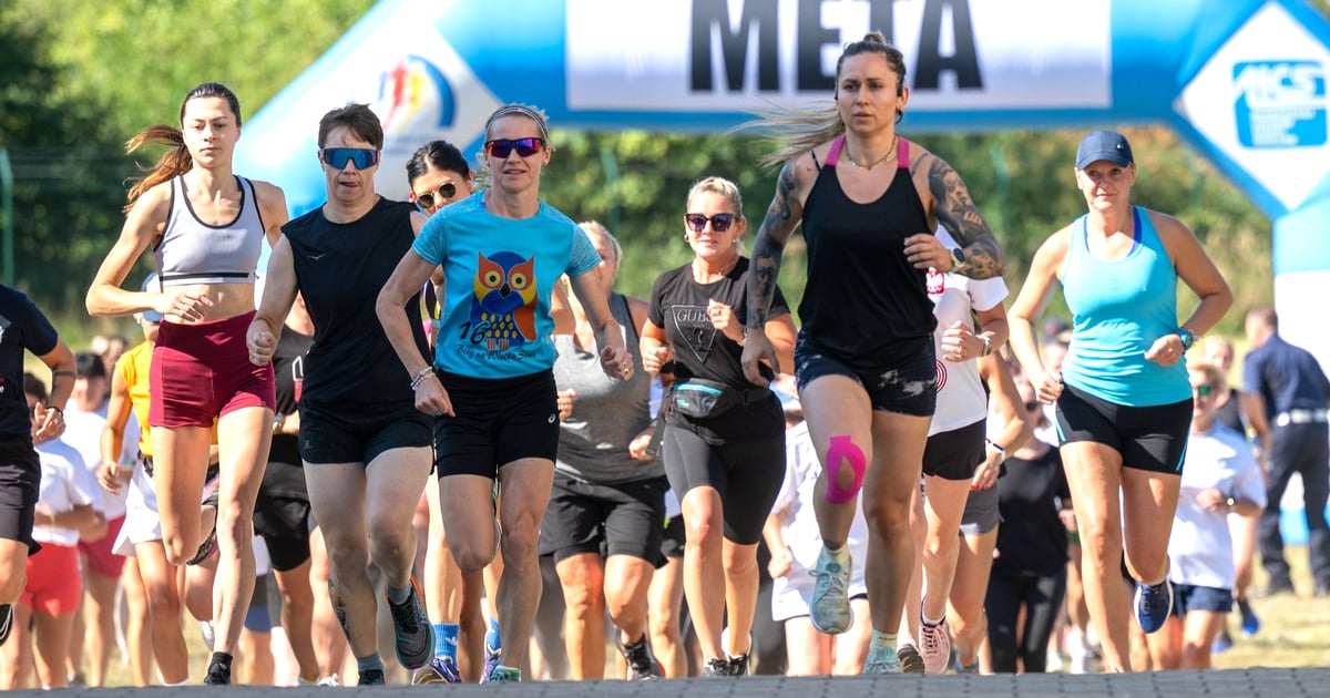 Bieg IPAPOLRUN 2025 we Wrocławiu z okazji 100-lecia kobiet w policji |ZDJĘCIA