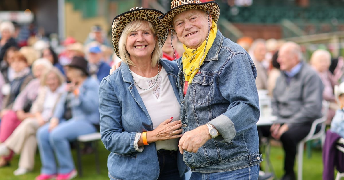 Ależ zabawa! Potańcówka XL-atka „Spaghetti Western” na Parynicach | ZDJĘCIA