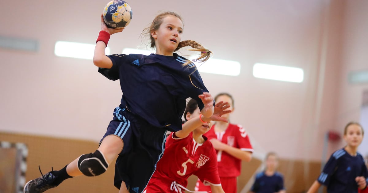 Naucz swoje dziecko grać w piłkę ręczną w Akademii Śląska Wrocław