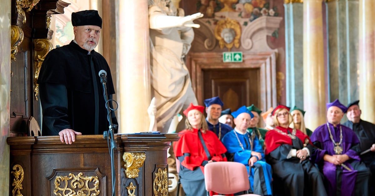 Rekordowy chór studentów zaśpiewa Gaudeamus na wrocławskim Rynku