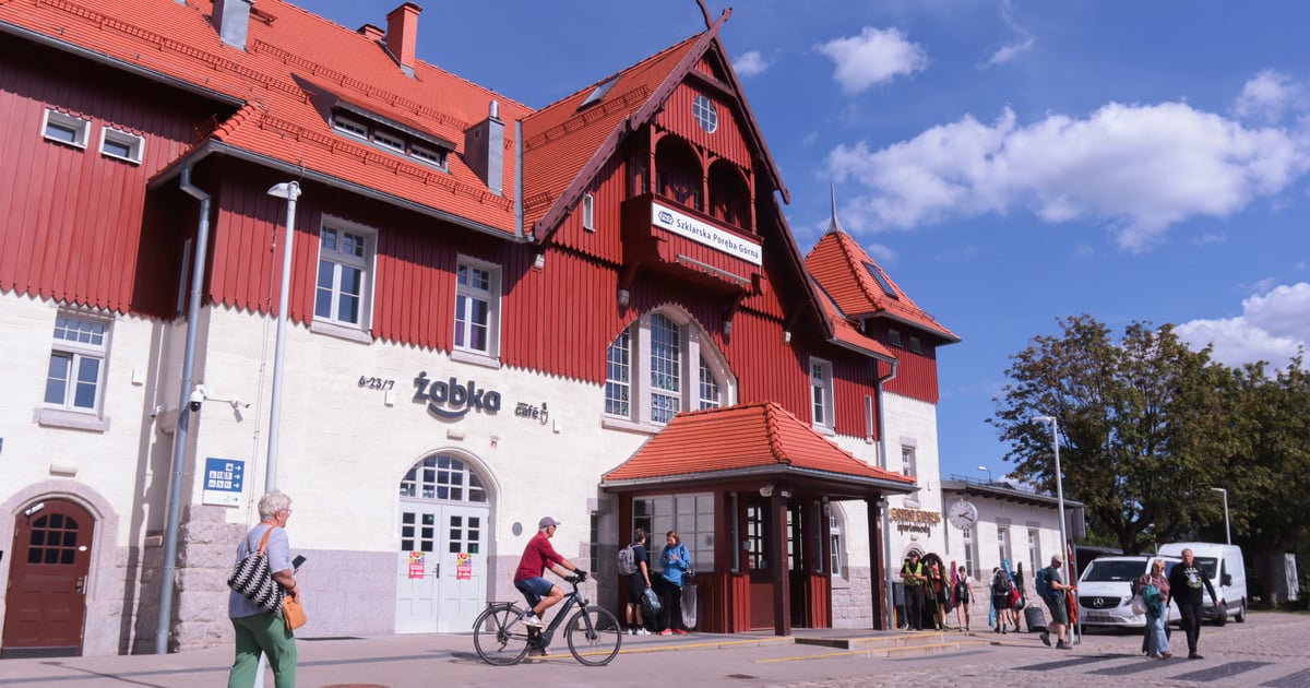 Dworzec kolejowy Szklarska Poręba Górna w finale prestiżowego konkursu