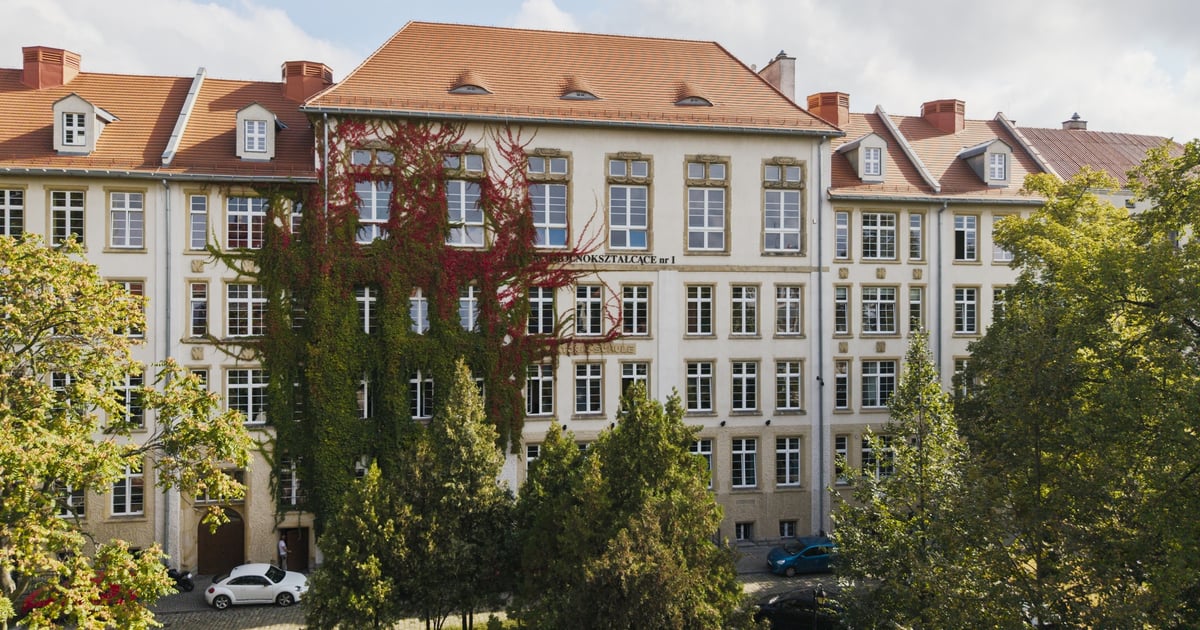 Piękny jubileusz! LO nr I we Wrocławiu świętuje swoje 80-lecie