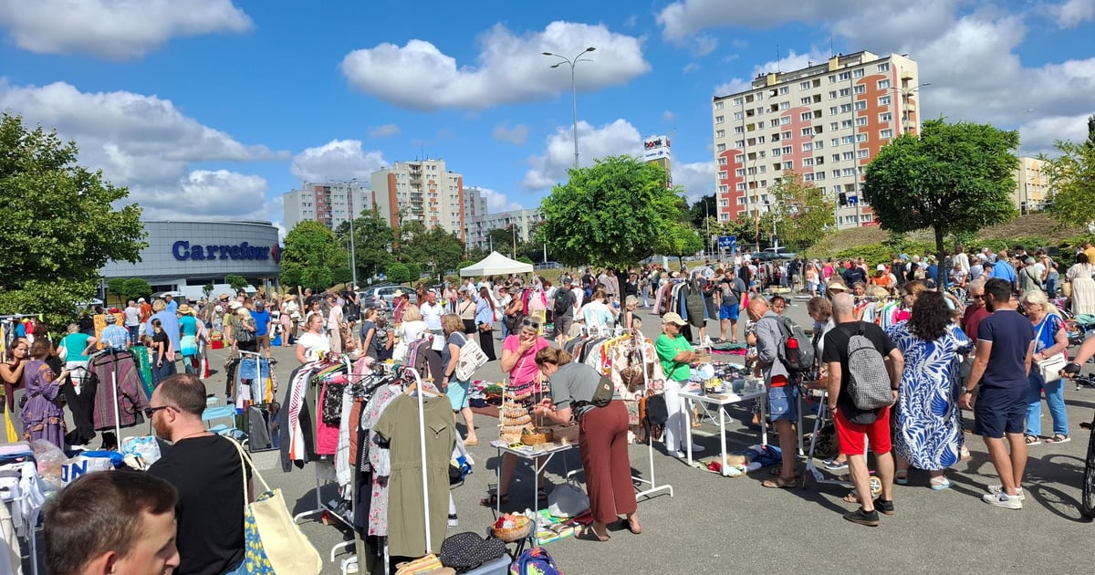 Wrocławska Wyprzedaż Garażowa przy CH Borek 5.10. Możecie sprzedać i kupić skarby [SZCZEGÓŁY]