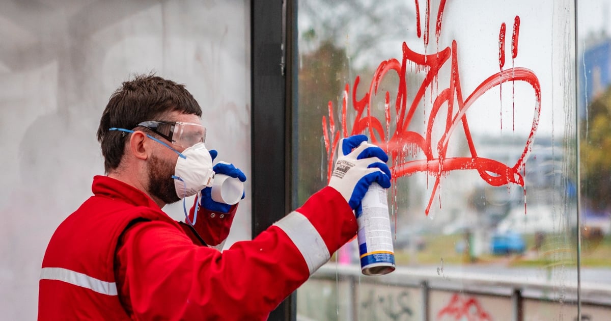 Dość bazgrołów i nienawistnych haseł - wydajemy tysiące na zmazywanie graffiti