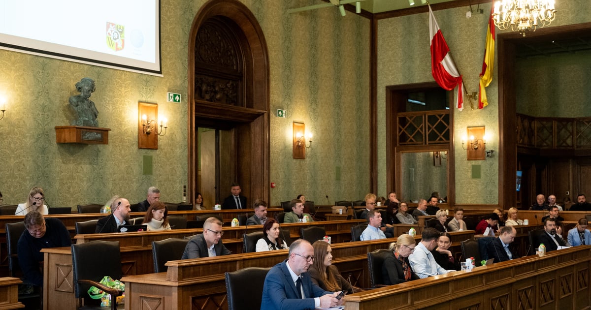 XXIV sesja Rady Miejskiej Wrocławia – komunikat podsumowujący